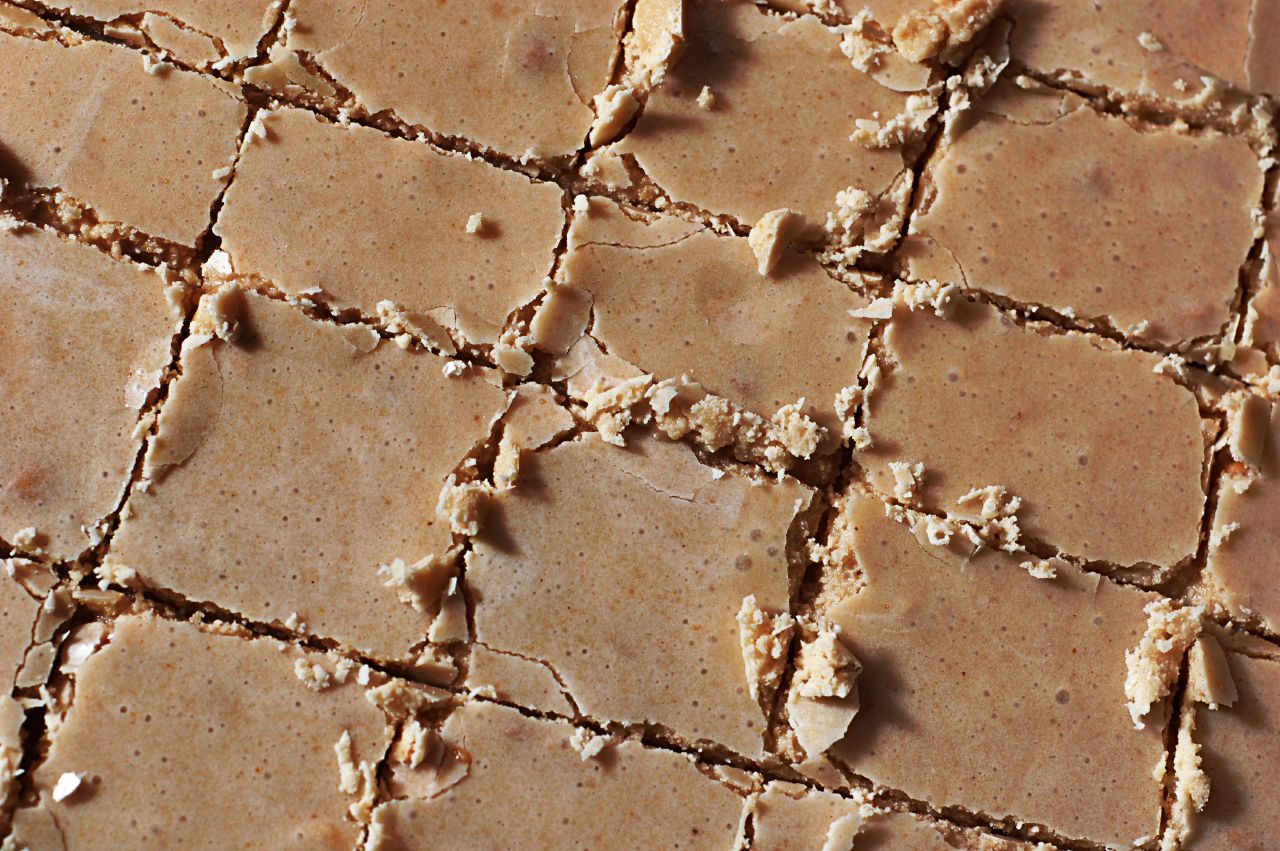 A tray of tablet-style fudge scored into squares