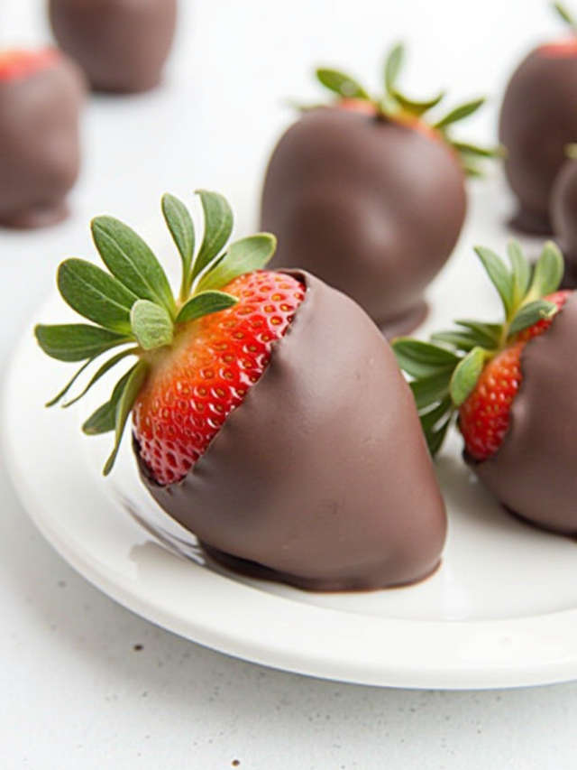 Chocolate Dipped Strawberries
